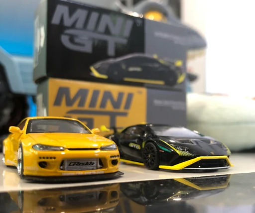 Mini GTs